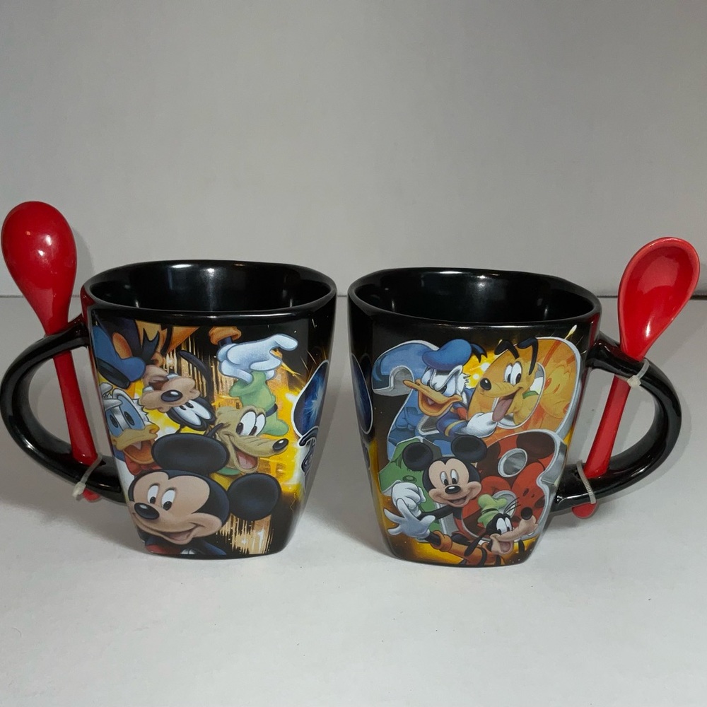 Disney World Coffee Mug Mickey Mouse Florida Set of 2 Never Used only Displayed